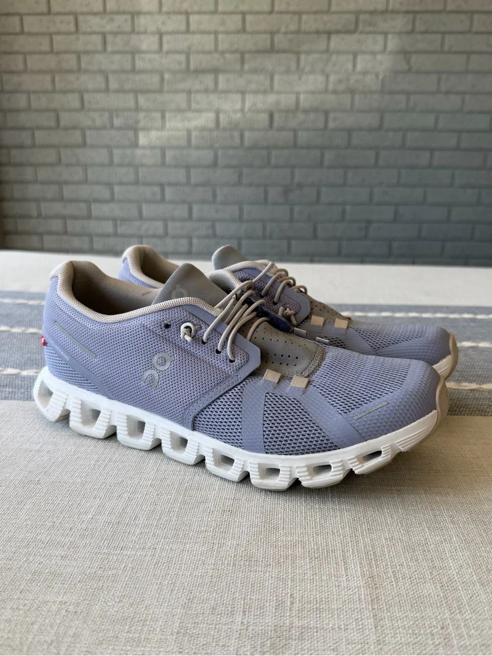 On Cloud 5 Running Shoes Nimbus Lavender Purple Size 8